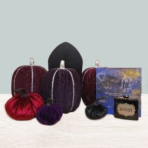 Halloween Indoor Decorations Bundle